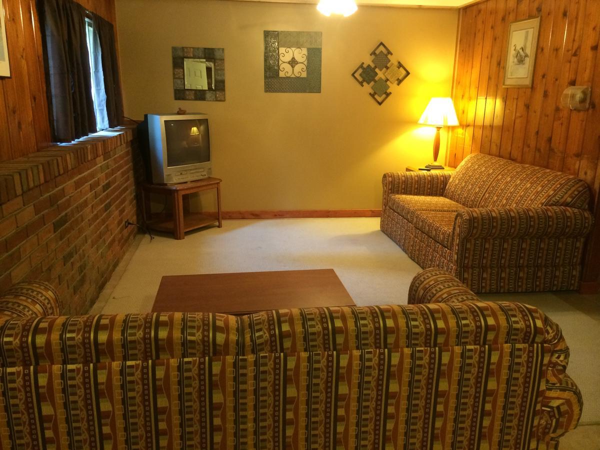 Alpine Motel Branch Экстерьер фото