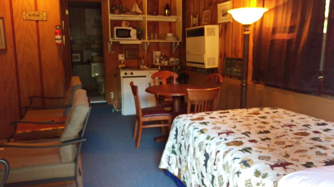 Alpine Motel Branch Экстерьер фото