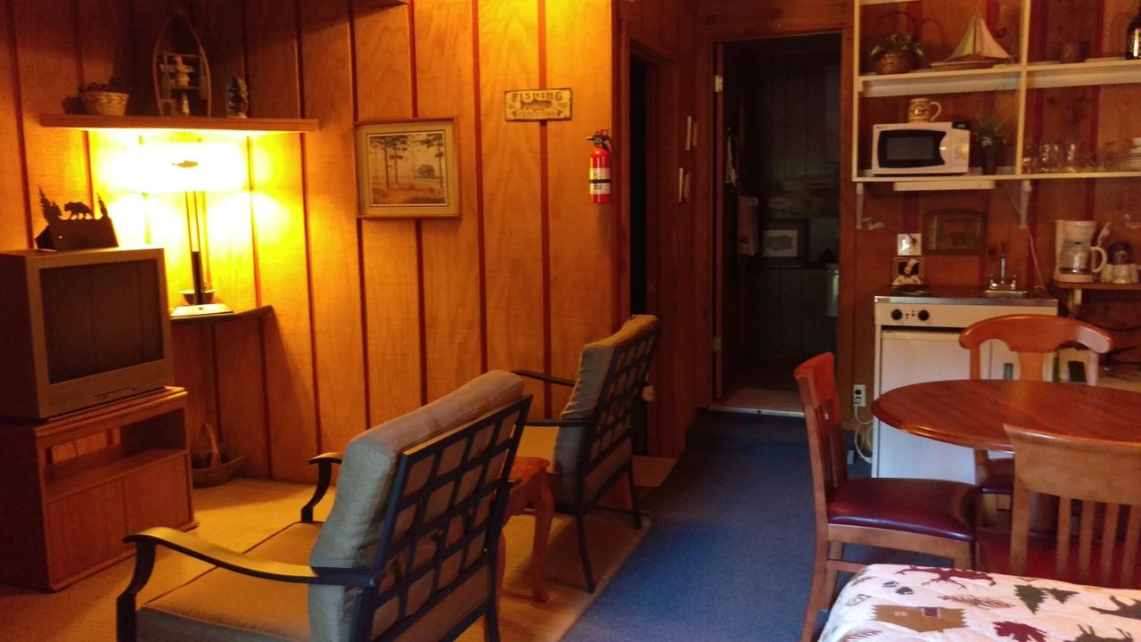 Alpine Motel Branch Экстерьер фото